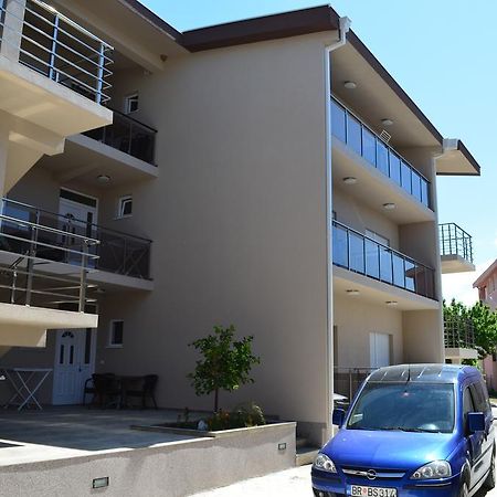 Apartments Md Lux 2 Sutomore Exterior photo